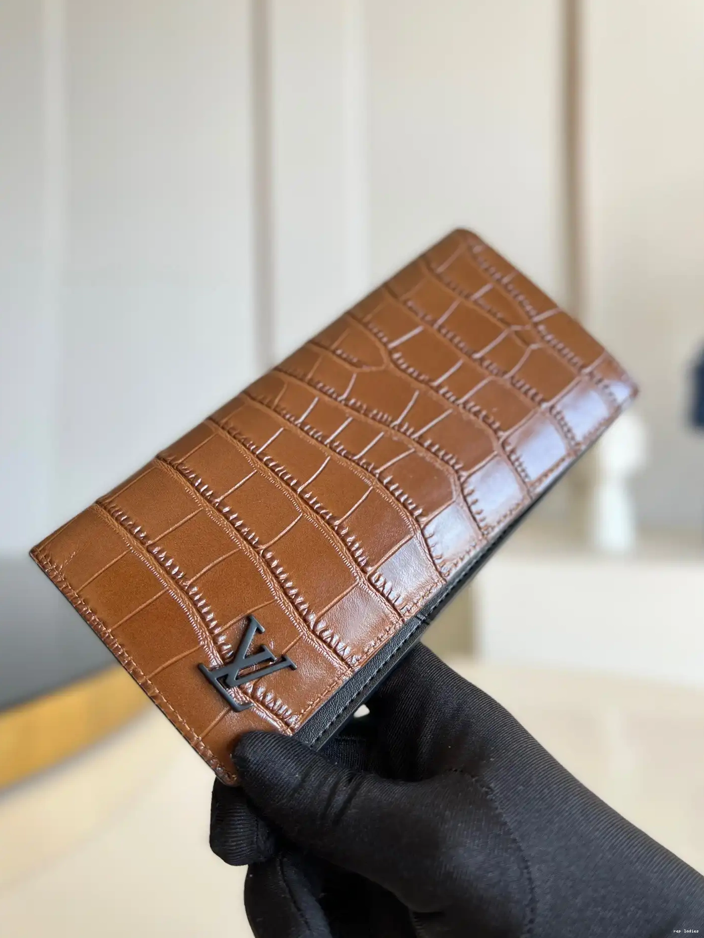 Cheap WALLET VUITTON LOUIS BRAZZA 0511